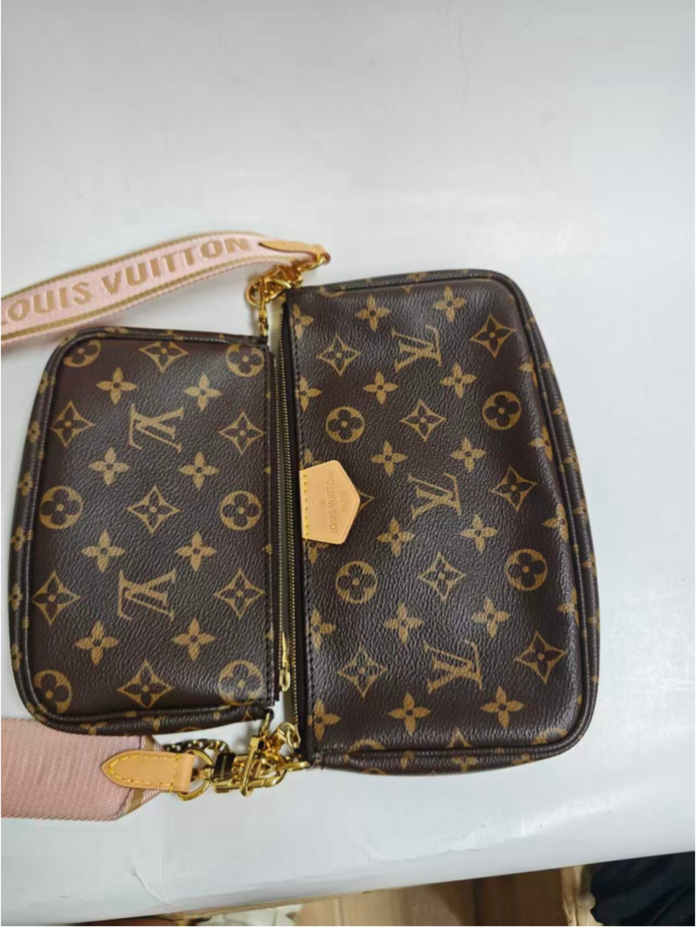 Louis Vuitton Multi Pochette Accessories Pink Strap Monogram EXCELLENT - Picture 11 of 16